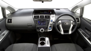 2014-prius-v-features-interior Prius v interior